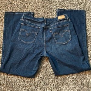 Ladies Levi jeans